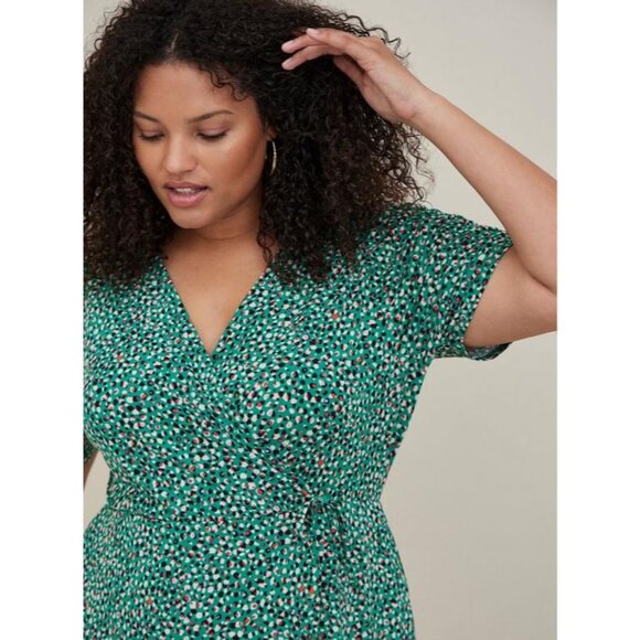 Torrid Green Speckled Print Short Sleeve Midi Dress w/Pockets Size 2X 18 20 Plus - Picture 3 of 12